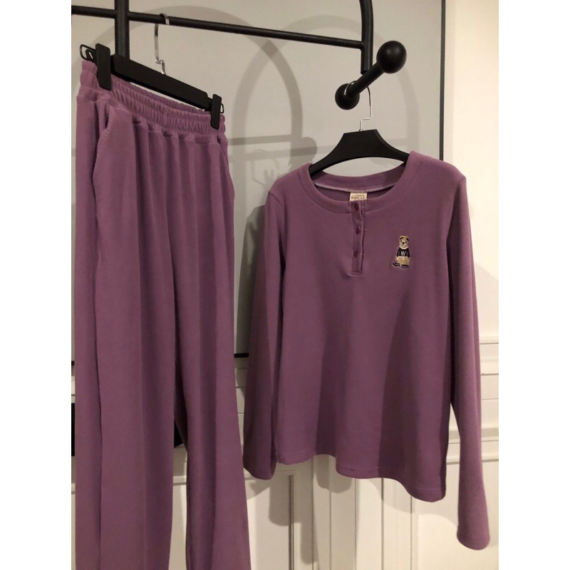 Bộ nỉ tăm nhung tím gấu whou cho nữ