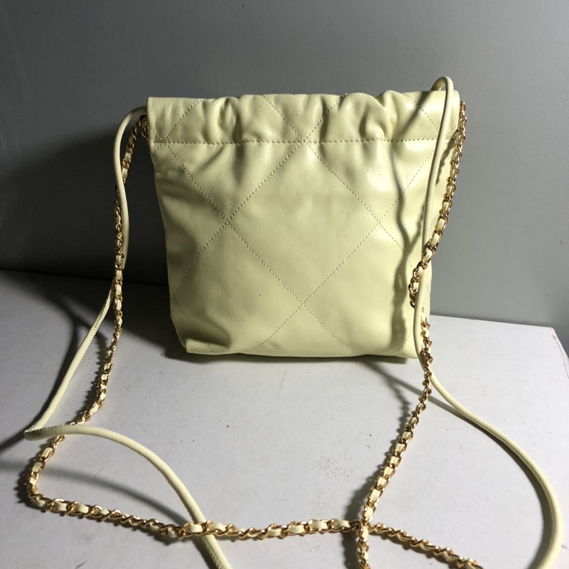 Túi si hiệu C.C 19