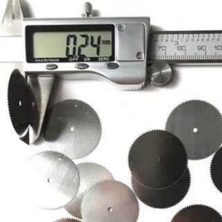 đĩa cưa 32mm lỗ đĩa vít 2mm