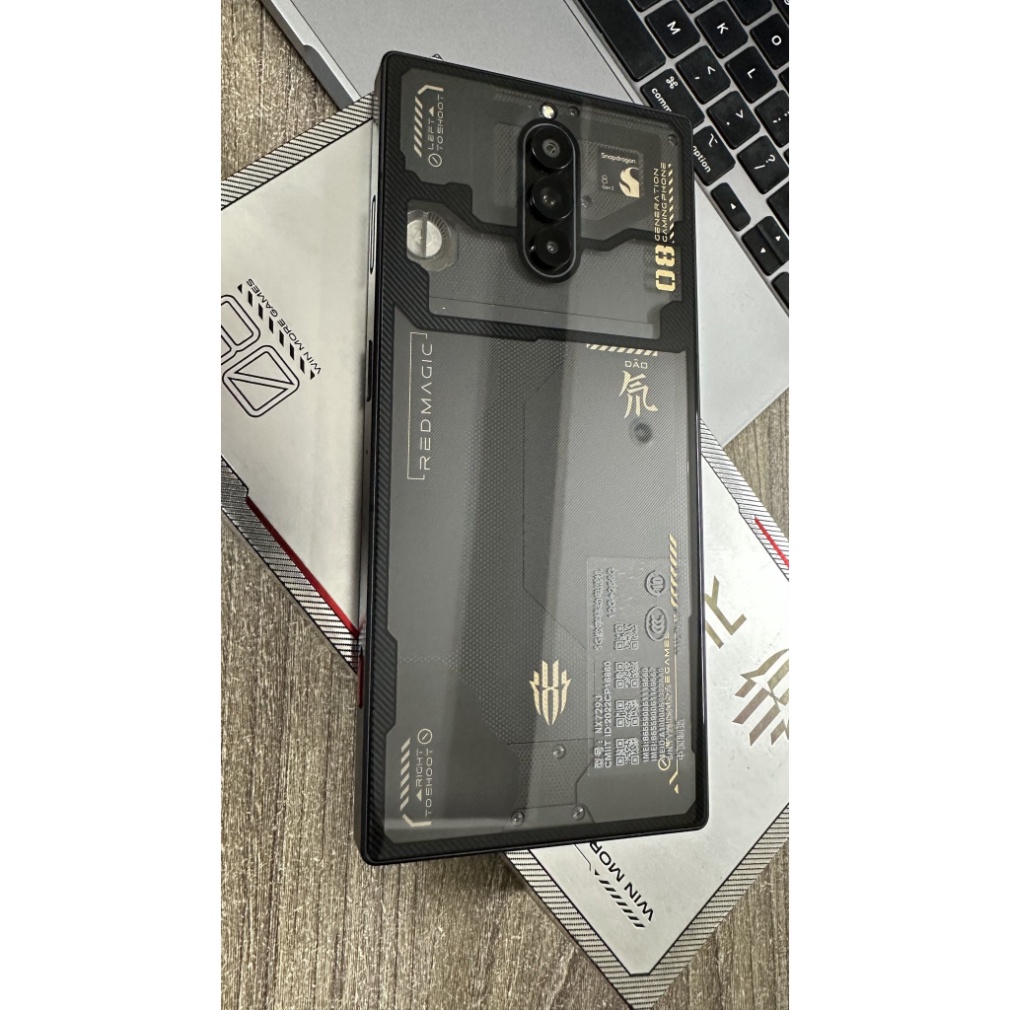 Điện thoại Nubia Red Magic 8 Pro, Magic 8 Pro Plus - Hàng nhập khẩu