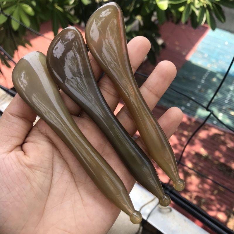 Dụng cụ Cạo gió sừng hàng VIP - dày trên 9mm - đánh bay vết nhăn da mặt Hahanco MH842