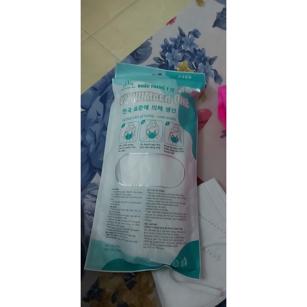 Khẩu trang 4D KF94 VN Number One - Gói 10 cái màu full trắng siêu đẹp