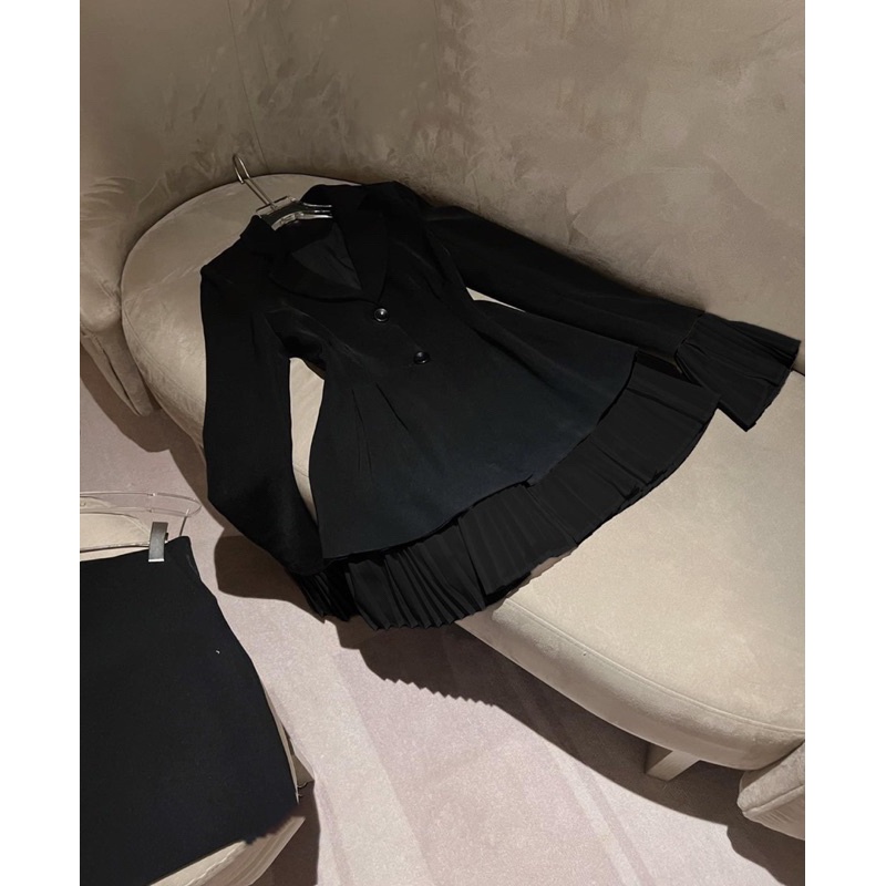 SET 2 MÓN VEST PHỐI DẬP LI + QUẦN ĐÙI