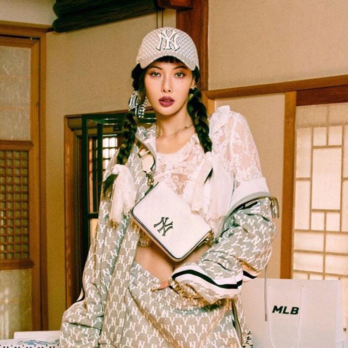 Ok Túi xách nữ đẹp đi chơi túi chéo nữ dáng xinh thiết kế thanh lịch 2 màu trắng đen cá tính !!! TN09