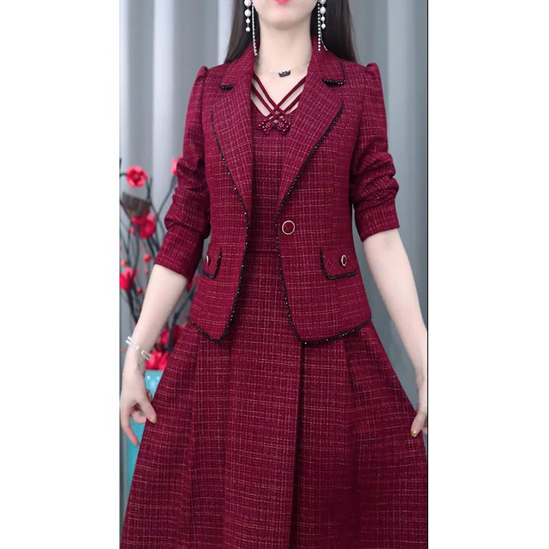 Set Đầm Hai Món Thời Trang Mùa Đông 11.444 Dành Cho Phụ Nữ Trung Niên