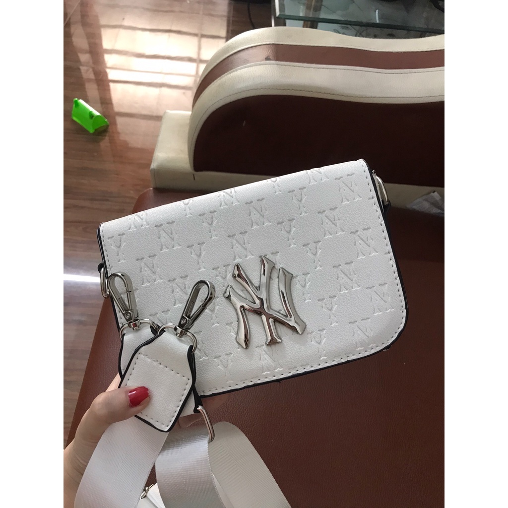 Túi xách nữ đẹp đi chơi túi chéo nữ dáng xinh thiết kế thanh lịch 2 màu trắng đen cá tính hot TN09