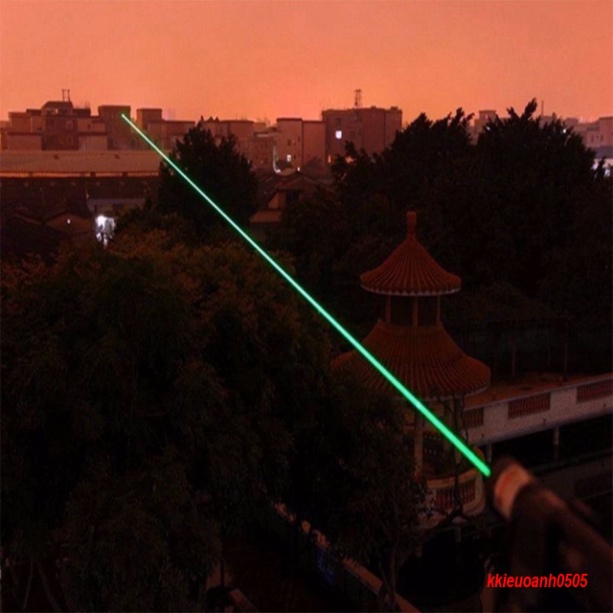 Đèn Laze thời thượng 303
