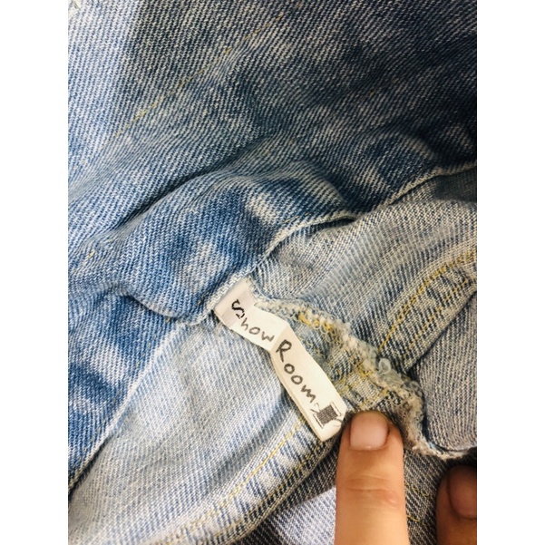 Chân váy jean dài cạp cao có mã vạch 39k/1 chiếc