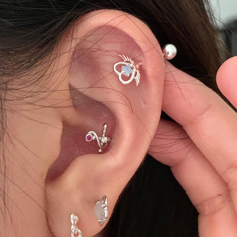 Khuyên tai chốt bi vặn thiết kế mới phong cách cho nam và nữ