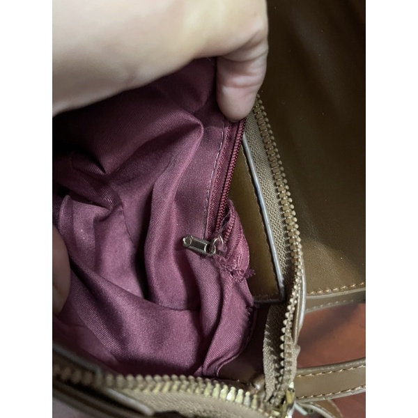 Thanh lý túi đeo chéo size 19cm da, màu bò used