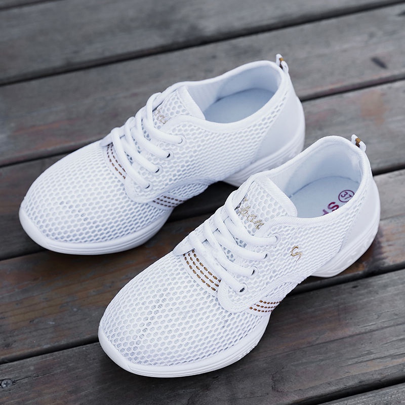 Giày Thể Thao Khiêu Vũ Đế Mềm Mũi Vuông Phối Lưới Thoáng Khí Cho Nữ