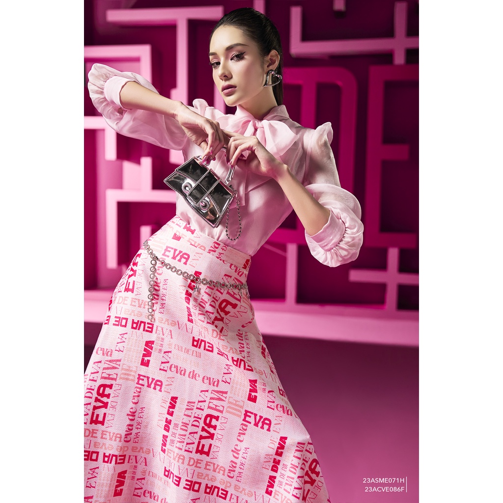 Chân váy midi dáng xòe Eva de Eva 23ACVE086F