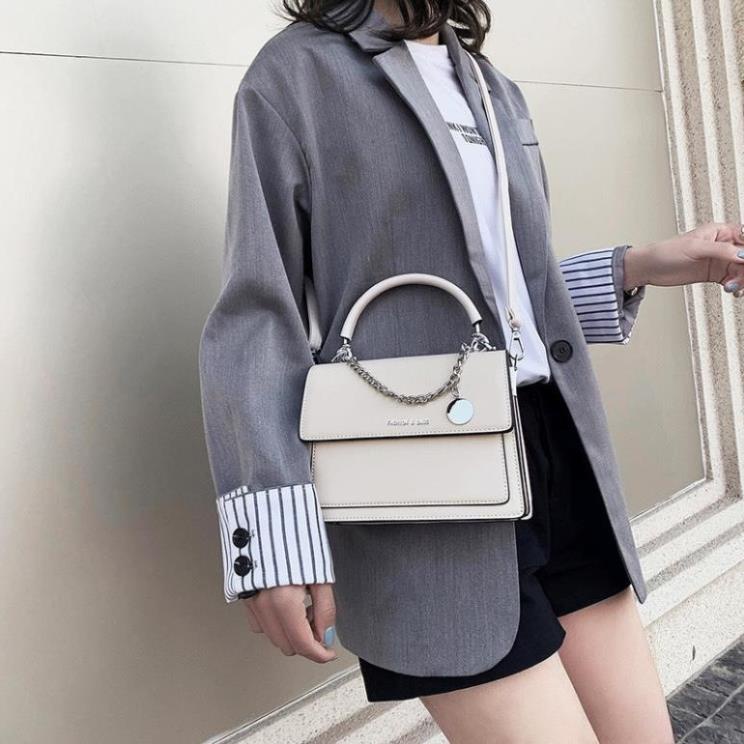 Túi xách nữ đẹp thời trang công sở phối charm tinh tế điệu đà phong cách Hàn Quốc TX10