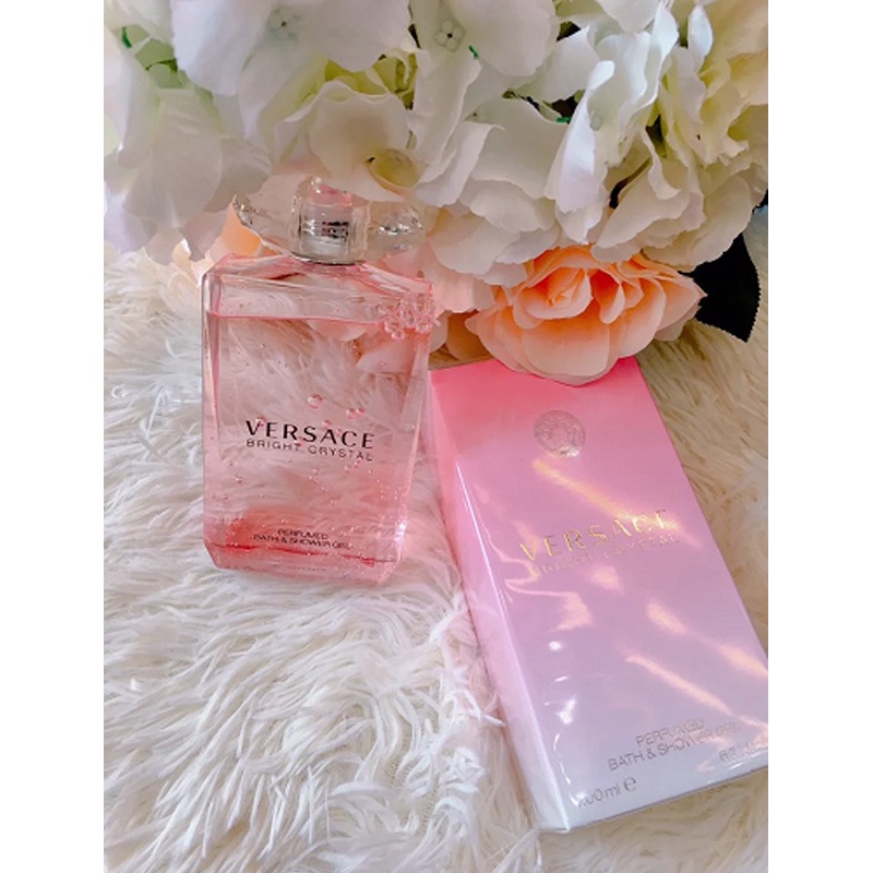 Gel Tắm Hương Nước Hoa Versace Bright Crystal 200ml