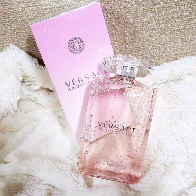 Gel Tắm Hương Nước Hoa Versace Bright Crystal 200ml