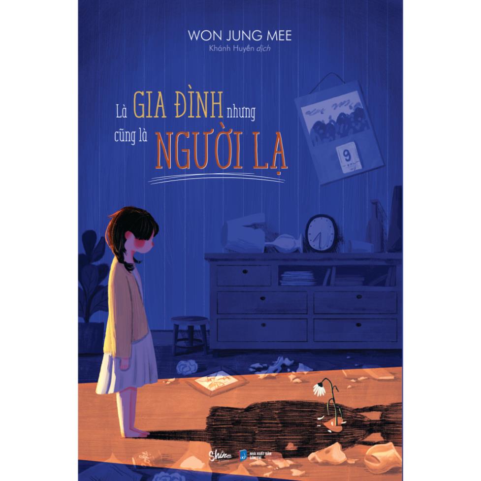 Sách AZ - Là Gia Đình Nhưng Cũng Là Người Lạ