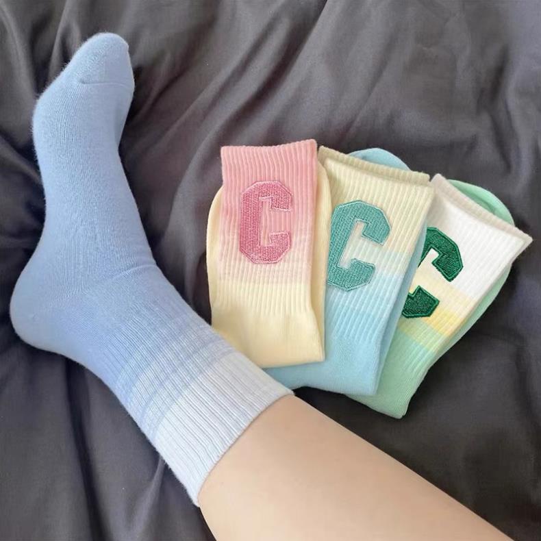 Set 5 Đôi Tất cao cổ họa tiết Chữ C Đổi Màu siêu hót phong cách hàn Softie tt28