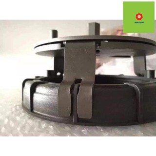 Vam cảo tháo mở nắp nhựa bình xăng ô tô 3 chân
