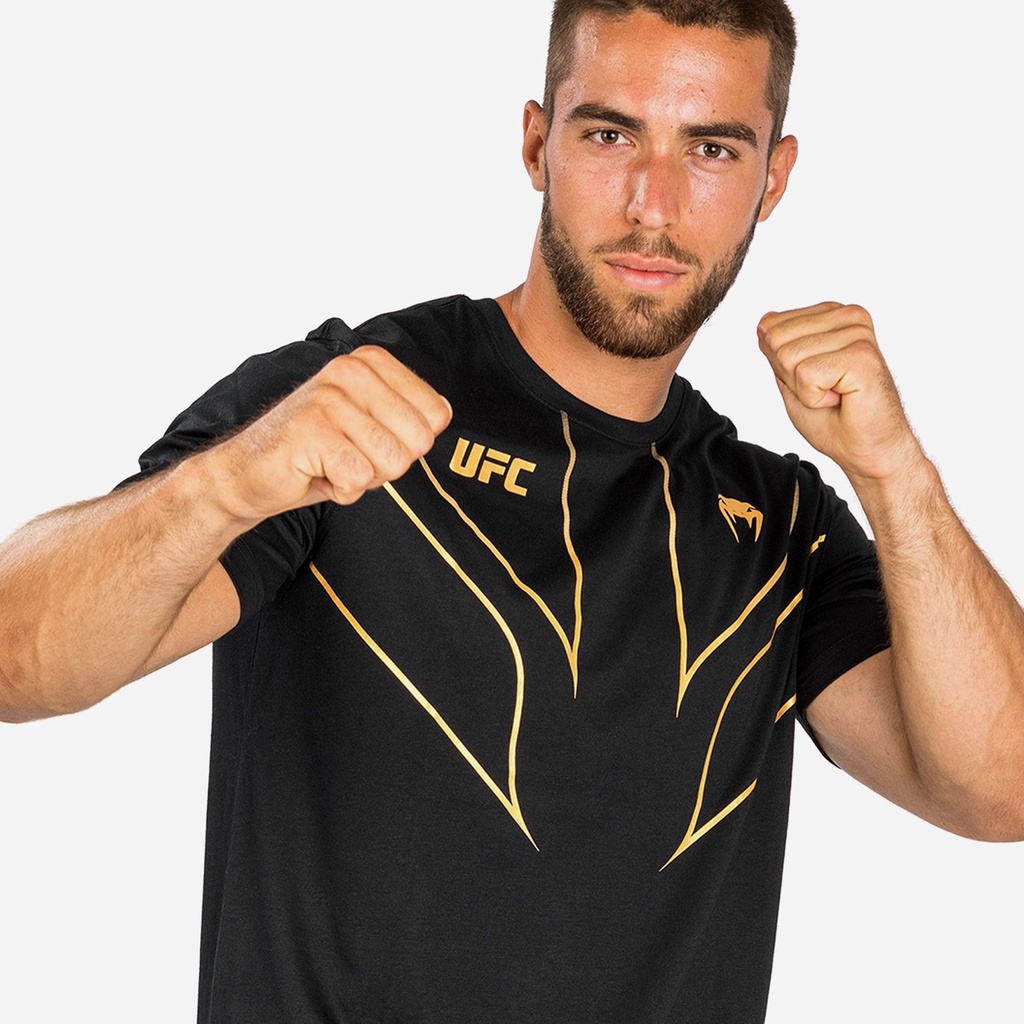 Áo thun thể thao nam Venum Ufc Fight Night 2.0 Replica Champion - VNMUFC-00153-126