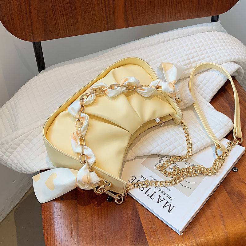 Túi Đeo Chéo Một Bên Vai Mùa Hè Kiểu Mới Năm 2021 Có Dây Xích Cao Cấp Dễ Phối Đồ Cho Nữ