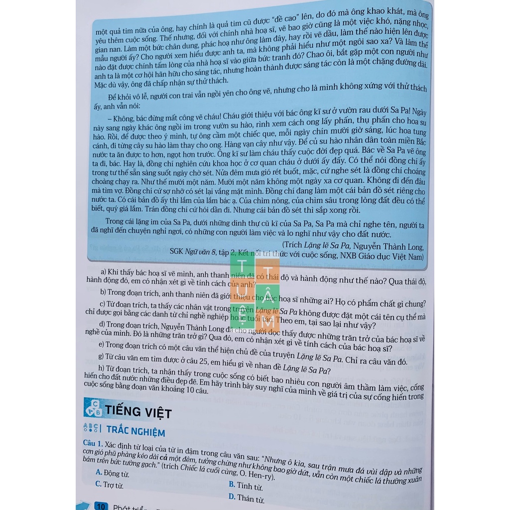 Sách - Phát triển năng lực Ngữ Văn 8