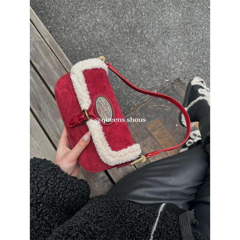 Túi Xách Đeo Vai Phủ Lông Cừu Cao Cấp Màu Đỏ Phong Cách Giáng Sinh Thời Trang Thu Đông