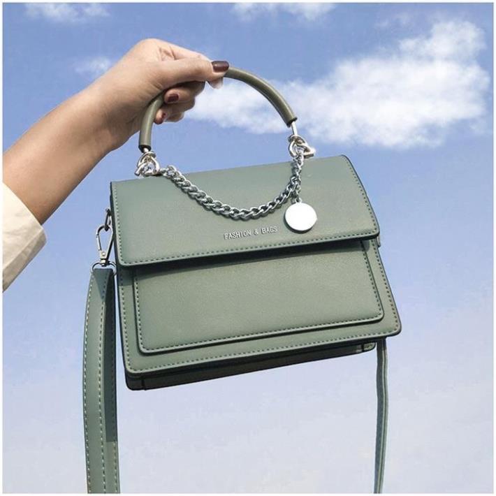 Túi xách nữ đẹp thời trang công sở phối charm tinh tế điệu đà phong cách Hàn Quốc TX10