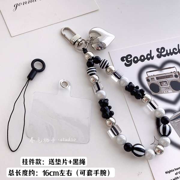 Móc Điện Thoại Xỏ Hạt Hình Trái Tim Màu Bạc Dễ Thương