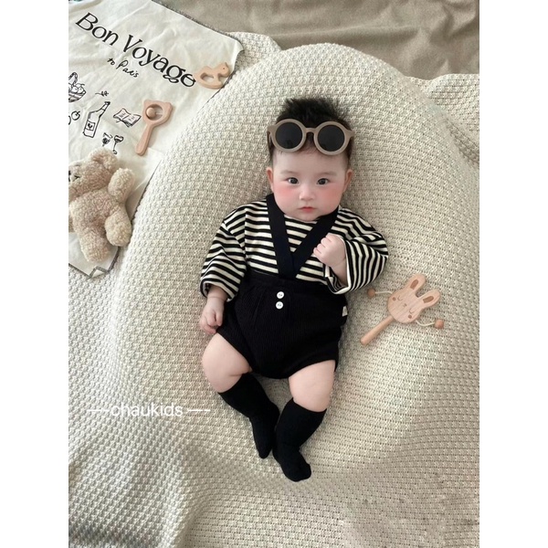 Set yếm 3 chi tiết, yếm tăm hàn mix áo thun và tất cực yêu cho bé trai, bé gái