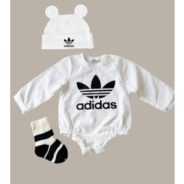 Chip body shut Adidas đáng yêu cho bé trai bé gái. Cam kết đẹp như hình