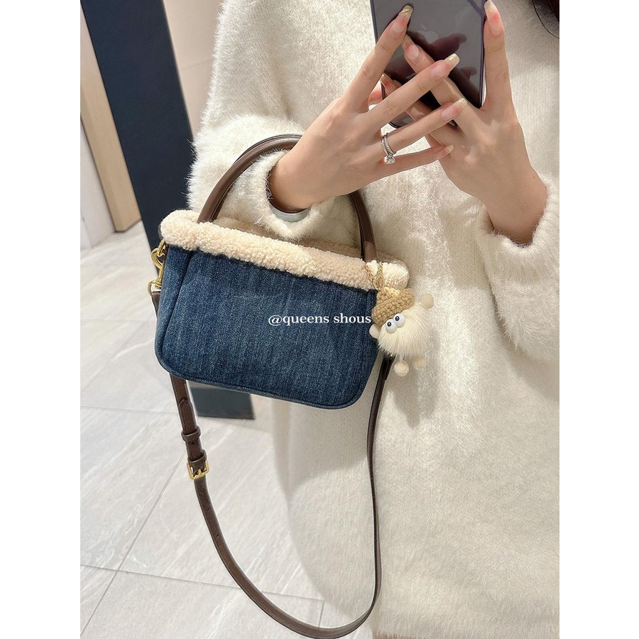 Túi Xách denim Phối Lông Nhung Thời Trang Thu Đông 2023 Phong Cách Mới