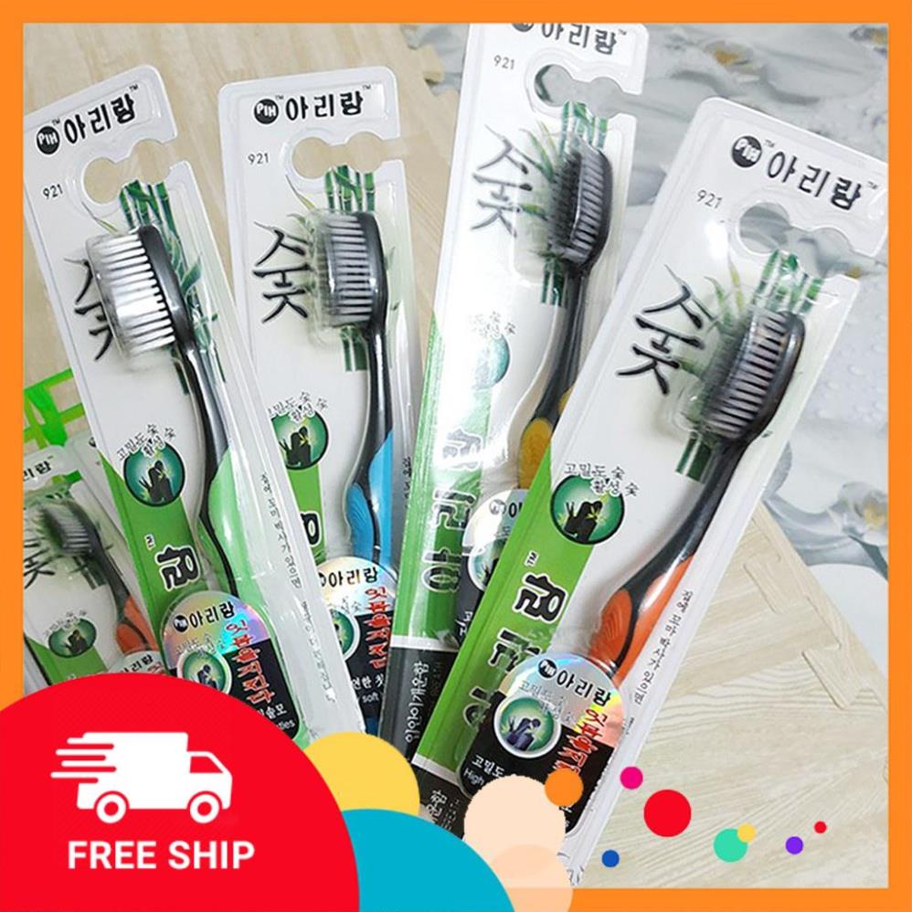 1 Chiếc Bàn Chải Đánh Răng Than Tre Hoạt Tính Hàn Quốc binbin96