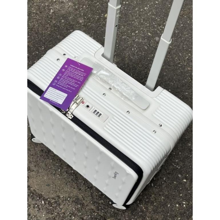 Thẻ ghi tên hành lí vali ngang size 18 ing khung nhôm khóa TSA hãng Traverking hàng cao cấp có ngăn laptop riêng