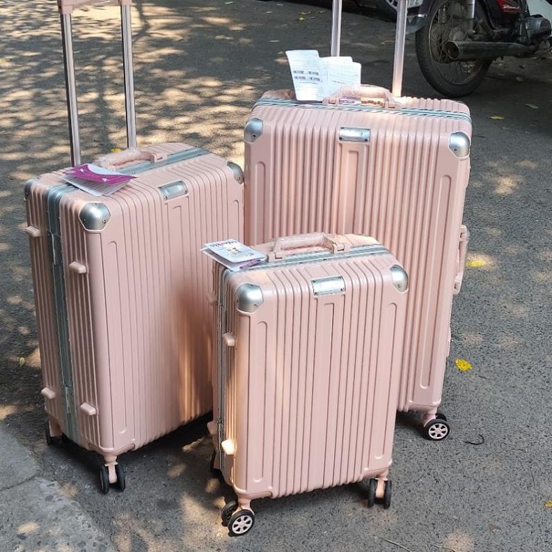 Thẻ ghi tên hành lí size 29 inch vali Khung Nhôm cao cấp hãng traverking bảo hành 5 năm liền