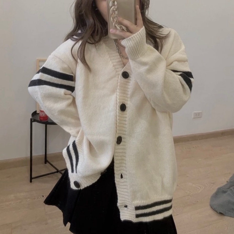 Áo khoác Áo khoác cardigan trắng sọc 2 bên tay hot hit