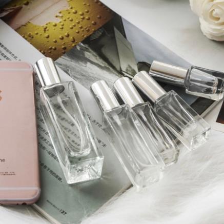 ⚡Loại 1 ⚡ LChai chiết nước hoa thủy tinh 20ml, 30ml Vuông, Dày BBWVN