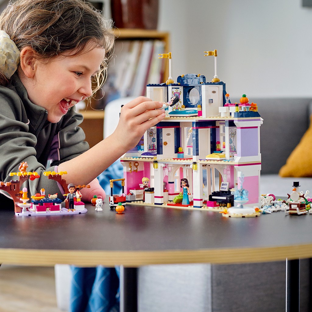 LEGO Friends 41684 Khách sạn thành phố Heartlake (1308 chi tiết) Đồ chơi giáo dục lắp ráp cho bé gái