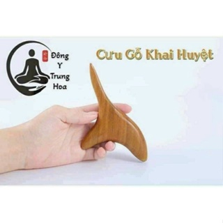 Dụng cụ bấm huyệt bằng gỗ hương, cây ấn huyệt cạo gió massage tam giác