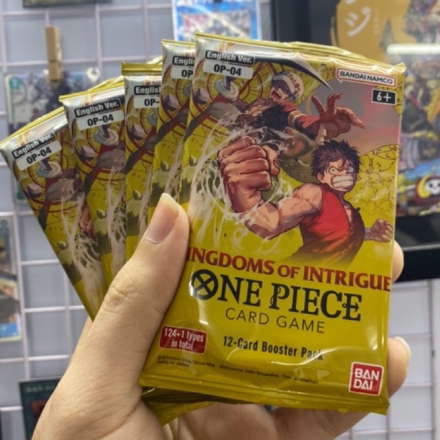 1 Pack KINGDOMS OF INTRIGUE  thẻ bài trò chơi ONE PIECE card game Tiếng Anh.