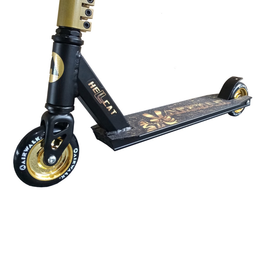 Xe trượt 2 bánh scooter Airwalk Hellcat Stunt - 762-2175