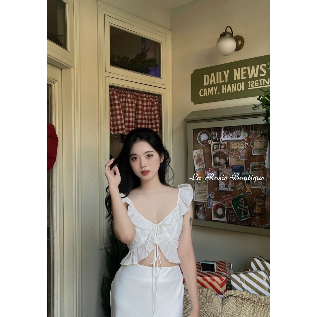 Áo croptop cánh tiên La Rosie Boutique Áo kiểu nữ tính cổ chữ V cotton