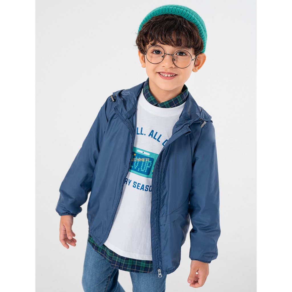 Áo khoác gió bé trai CANIFA có mũ chất liêu polyester 2OT22W002