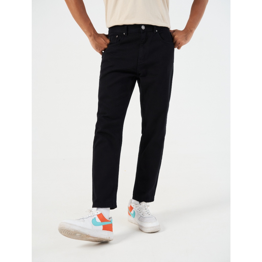 Quần dài khaki nam CANIFA chất liệu 100% cotton, thiết kế phom slim cropped trẻ trung, năng động 8BK22S002