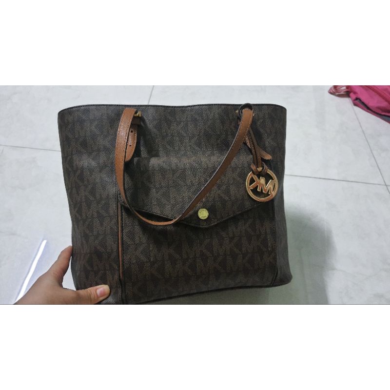 Thanh lý túi mk auth