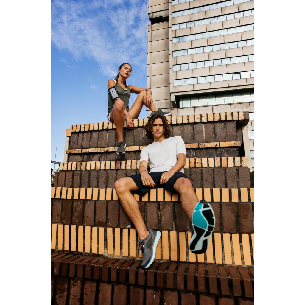 Túi chạy bộ đeo chéo Đen DECATHLON KALENJI mã 8588758