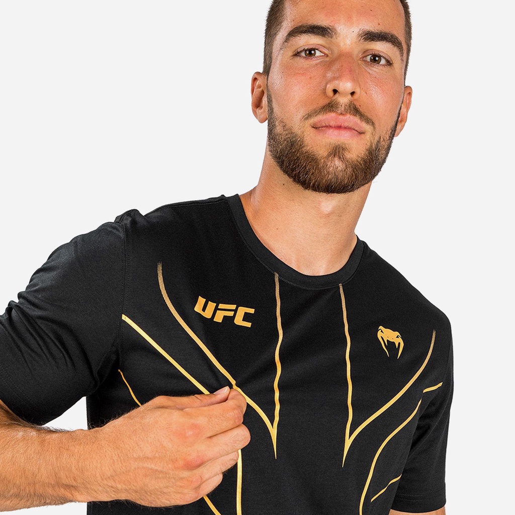 Áo thun thể thao nam Venum Ufc Fight Night 2.0 Replica Champion - VNMUFC-00153-126