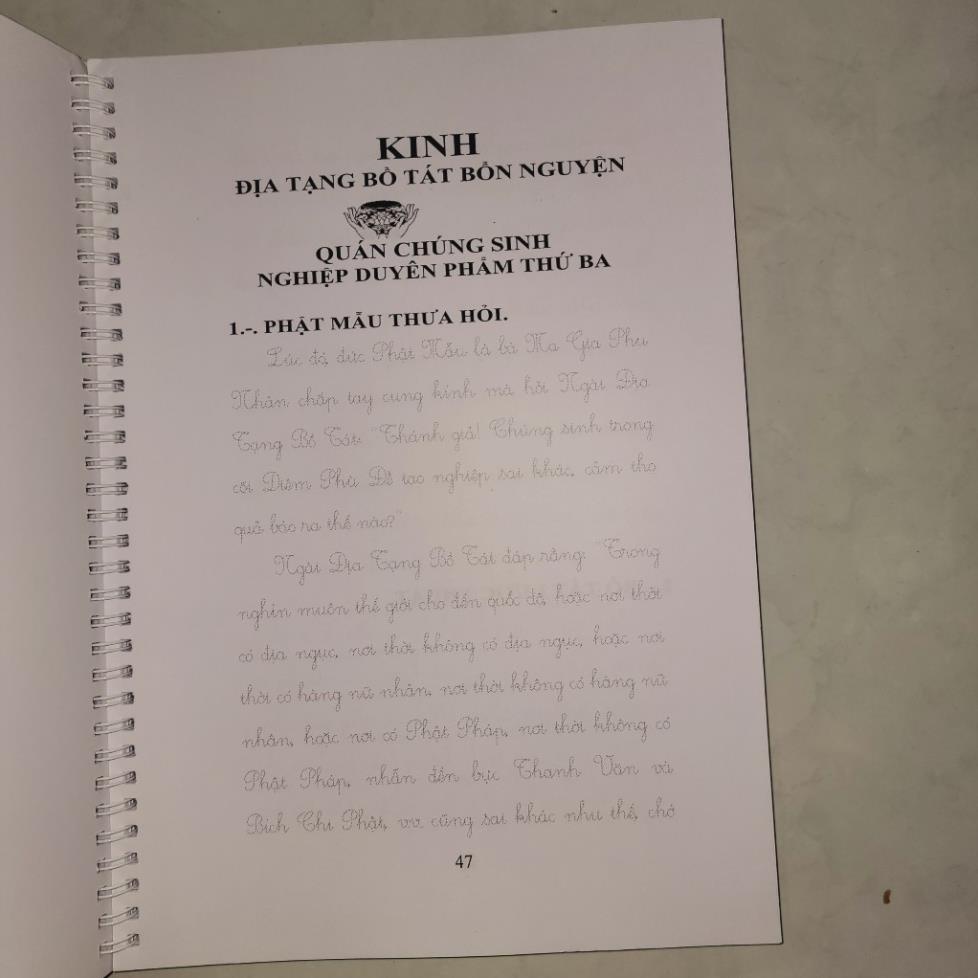 Tặng viết, Vở chép kinh địa tạng NXB HỒNG ĐỨC cao cấp chữ mờ đầy đủ và chuẩn nhất hiện nay, khổ to a4