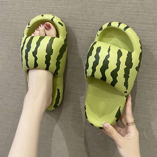 Dép bánh mì cute dép bánh mì đế cao Giày dép dưa hấu nữ mùa hè 2023 thời trang mới trong nhà ngoài trời giày đế dày cảm giác chống trượt dép mát ở nhà