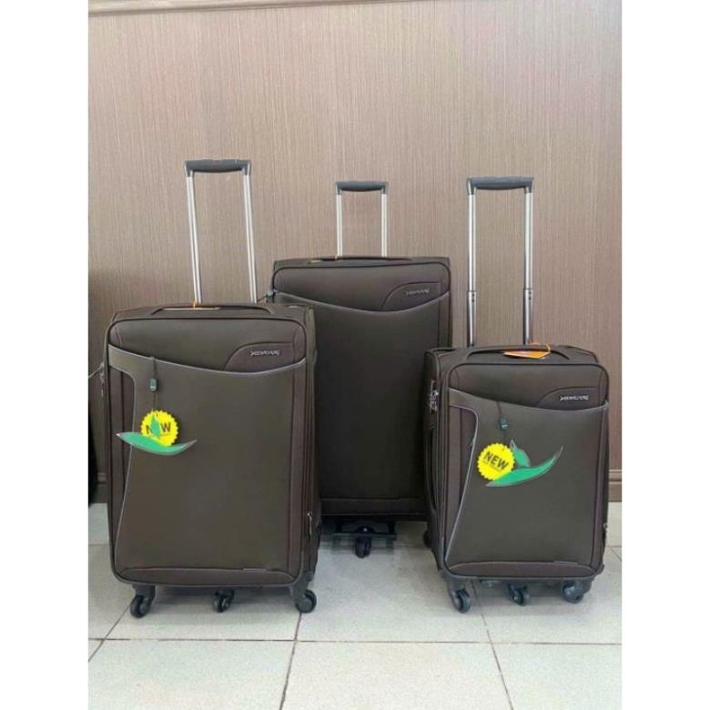 Vali vải Leavesking size 20 24 ing và 28ing. vali có bánh xe tháo rời. có ngăn nới rộng 5cm