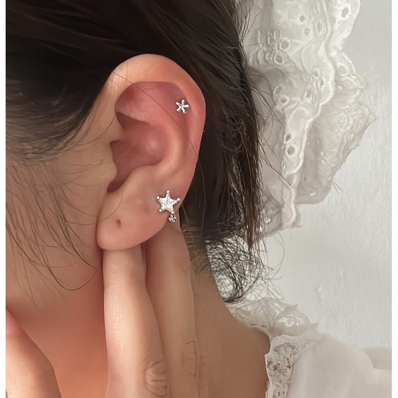 𝐯𝐞𝐥𝐯𝐞𝐭𝐩𝐢𝐧𝐤.𝐚𝐜𝐜🇰🇷 | Bông tai tròn ngôi sao mini